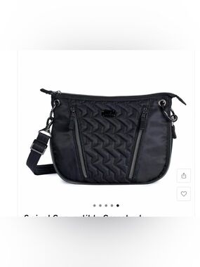 Lug Black Swivel Cross body